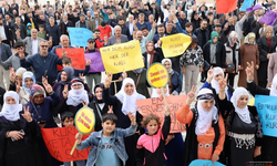 Van'ın Erciş İlçesinde Kürt Dili Bayramı Miting Düzenlendi