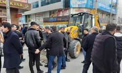 Van'da Yol verme kavgasını vatandaşlar güçlükle ayırdı