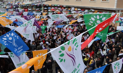 Büyük Kongrede Finale Hazırlanan Yeşil Sol Aday Belirlemede Üç Aşamalı Ön Seçimi Tartışıyor