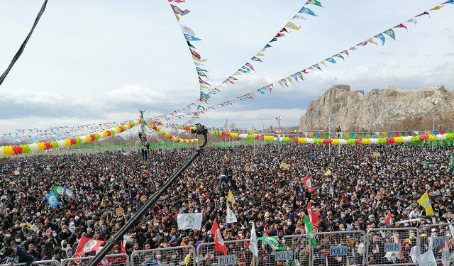 Van Newroz Kutlamalarına Hazır