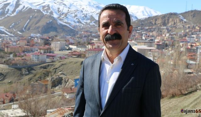 Hakkari Belediye Eşbaşkanı Mehmet Sıddık Akış Gözaltında