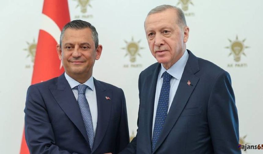 Erdoğan 18 Yıl Sonra İlk Kez CHP'ye Gidiyor